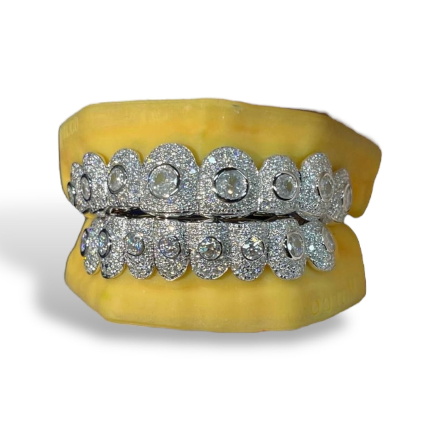 Bezel setting grillz