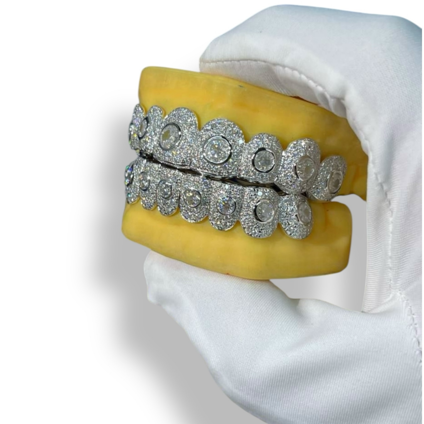 Bezel setting grillz