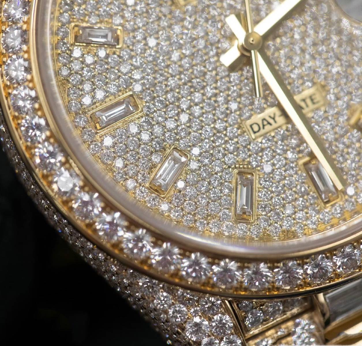 Rolex Day-Date bust down